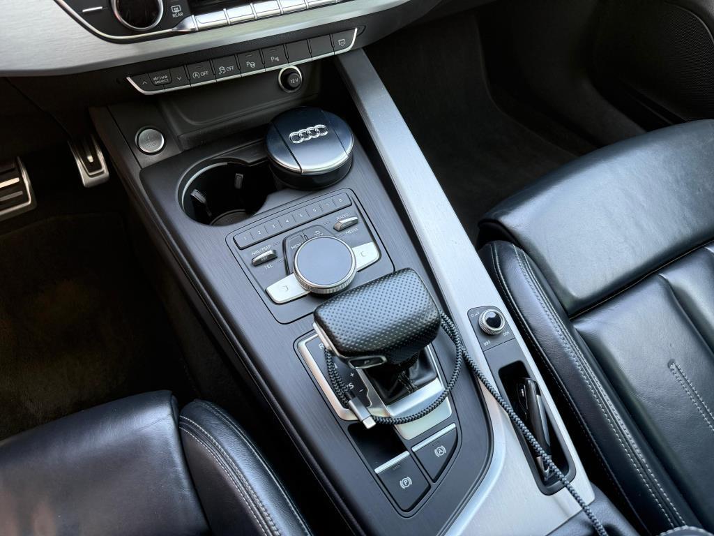 Audi A4 2.0 TDI 190 CV ultra S tronic Business Sport quattro