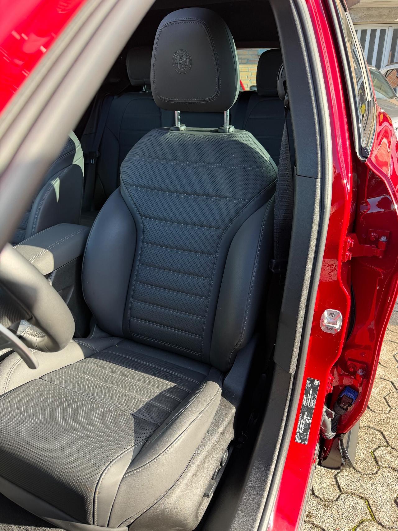 Alfa Romeo Tonale 1.3 280 CV PHEV AT6 Q4 Veloce