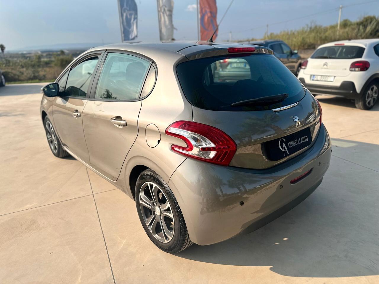 Peugeot 208 1.2 PureTech 82 CV Allure