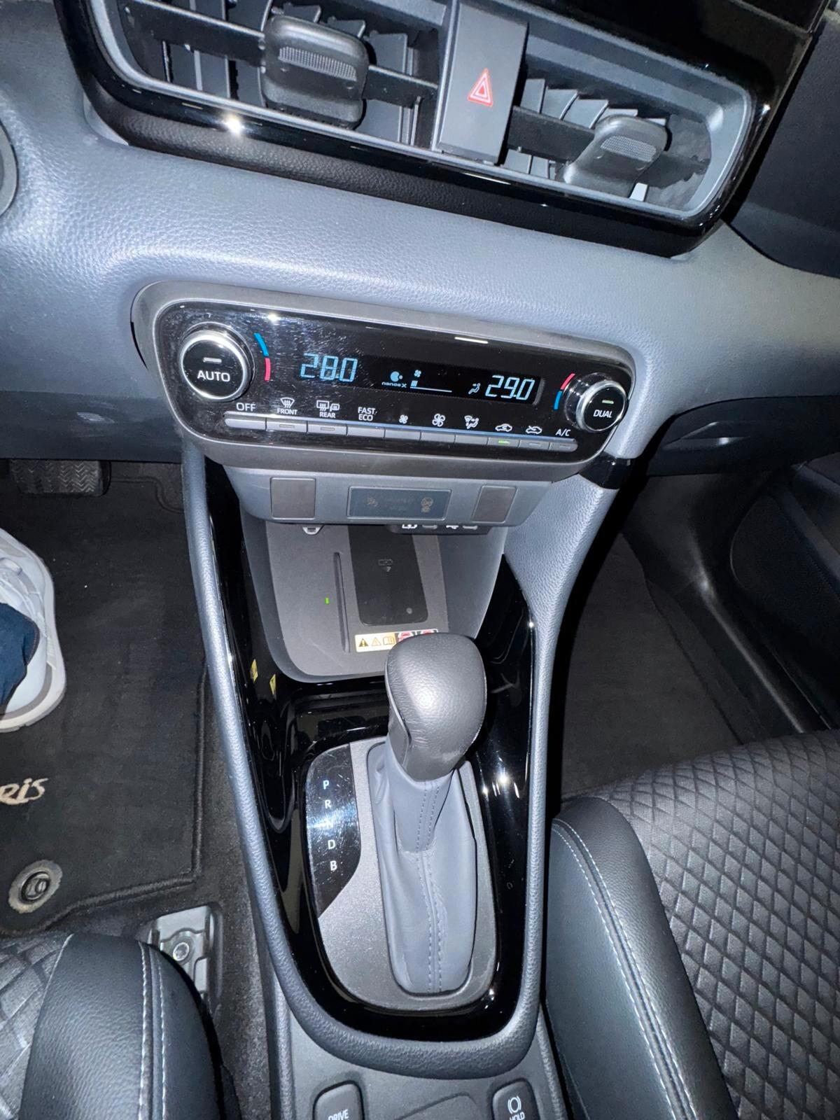 Toyota Yaris 1.5 130 Hybrid 5 porte Lounge