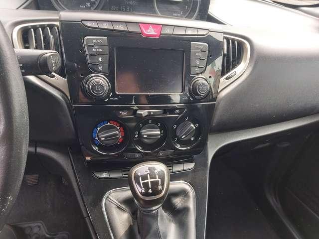 Lancia Ypsilon 1.2 Platinum 69cv my16