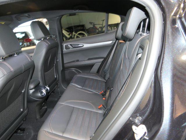 ALFA ROMEO Stelvio 2.2 Turbodiesel 210 CV AT8 Q4 Intensa