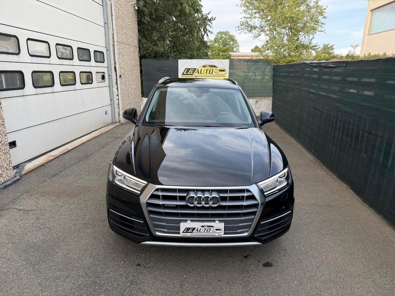 Audi Q5 2.0 TDI 190 CV quattro S tronic Business Sport
