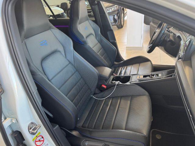 VOLKSWAGEN Golf 2.0 TSI R DSG 4Motion