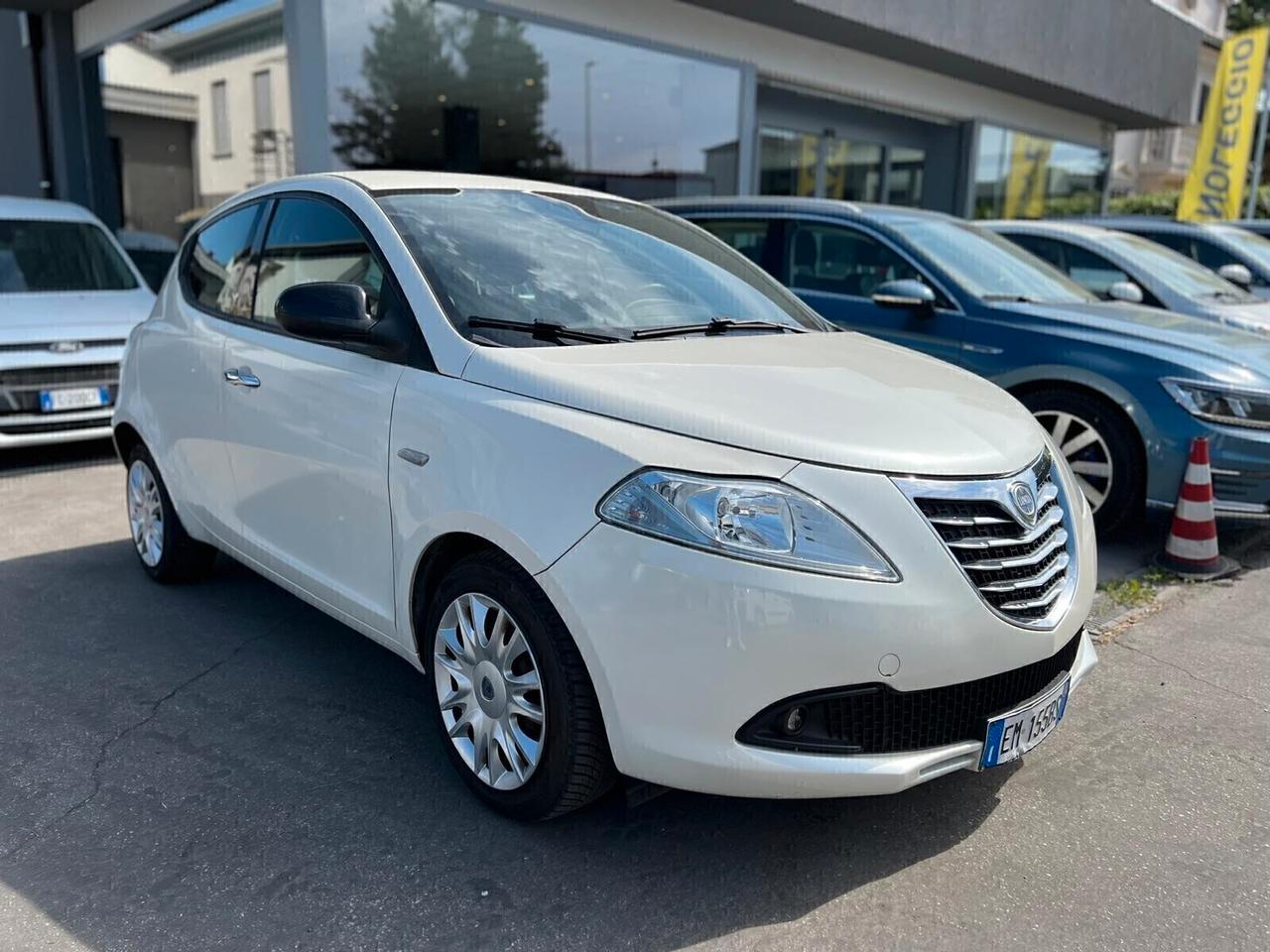 Lancia Ypsilon 1.3 MJT 16V 95 CV 5 porte S&S