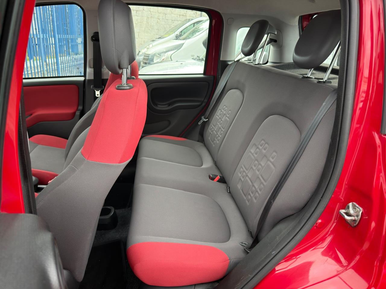 Fiat Panda 0.9 TwinAir Turbo Lounge “METANO”