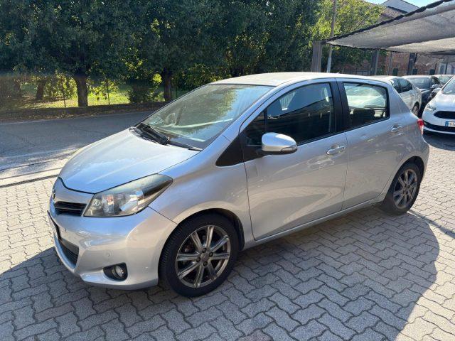 TOYOTA Yaris 1.3 5 porte Style CVT Stop & Start OK NEOPATENTATO