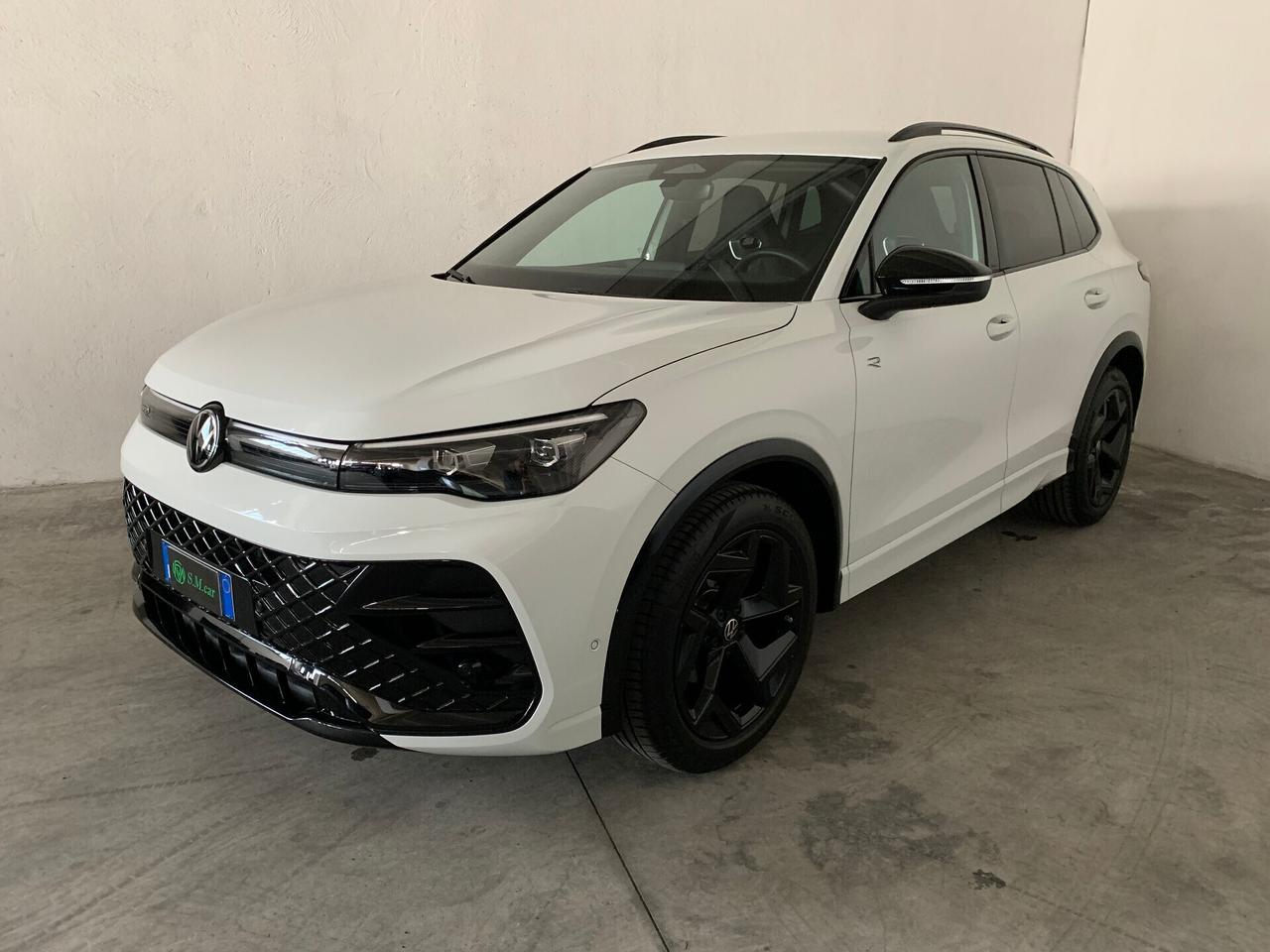 PREZZO REALE Volkswagen Tiguan R-Line eTSI 150 cv
