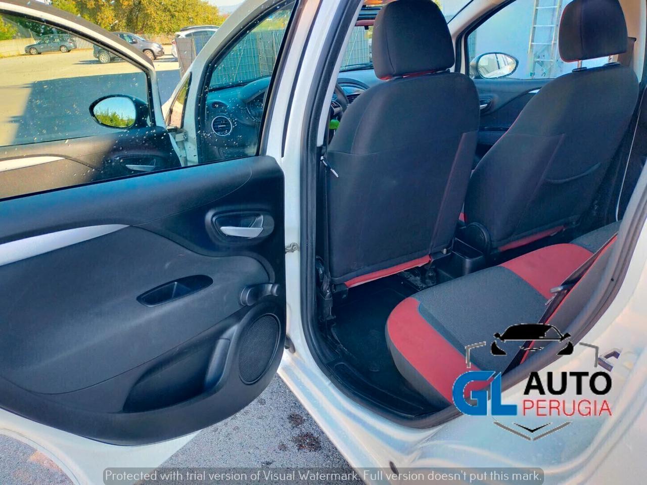 FIAT PUNTO 1.4 natural power full optional clima