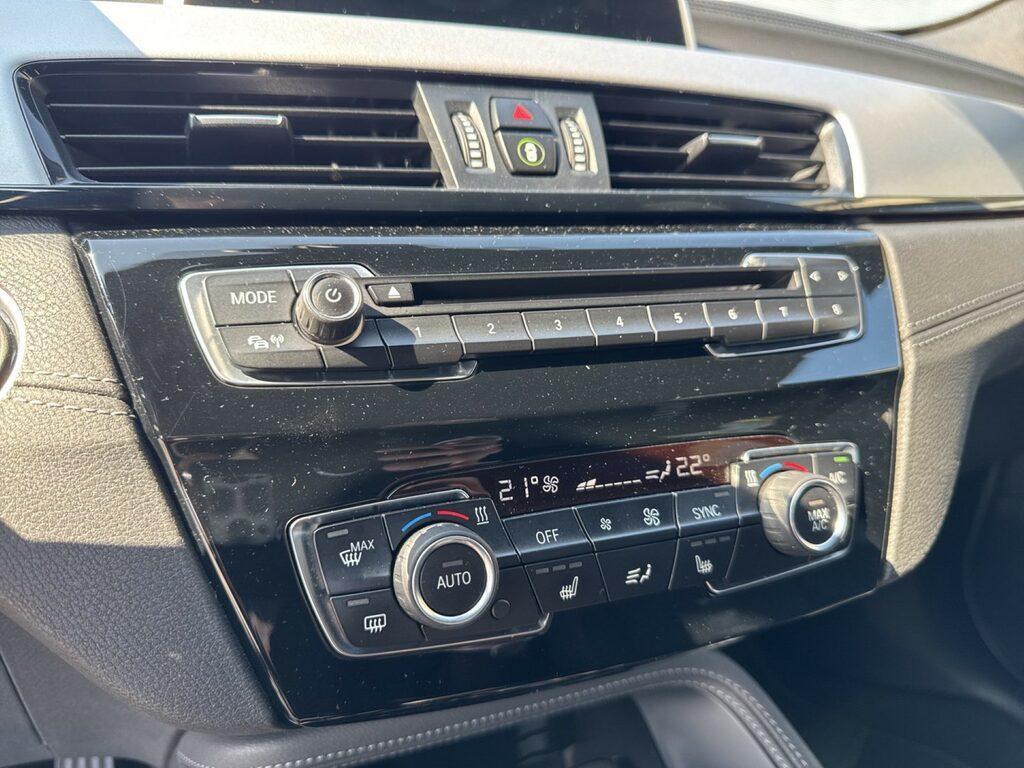 BMW X2 18 d SCR Business X sDrive Steptronic