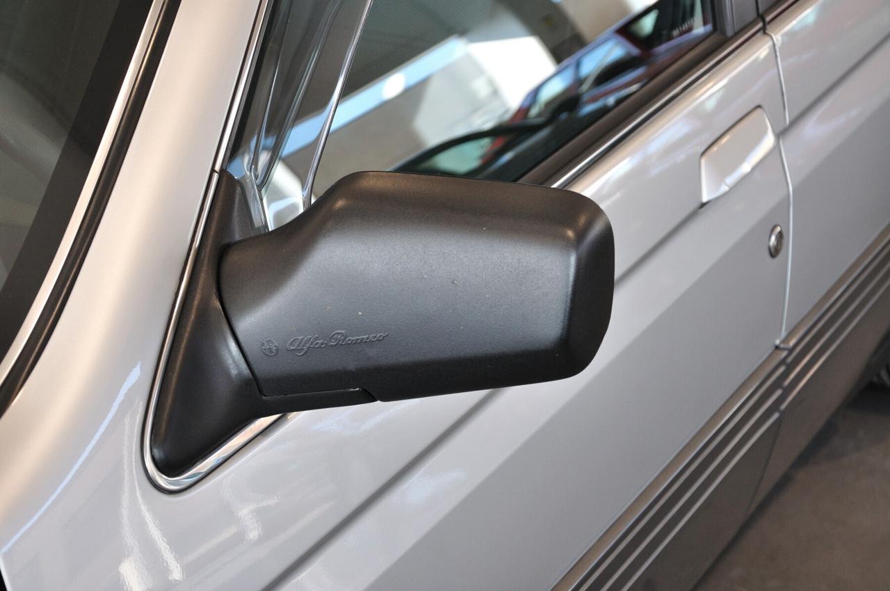 Alfa Romeo 164 2.0i Twin Spark ASI ORO Immacolata