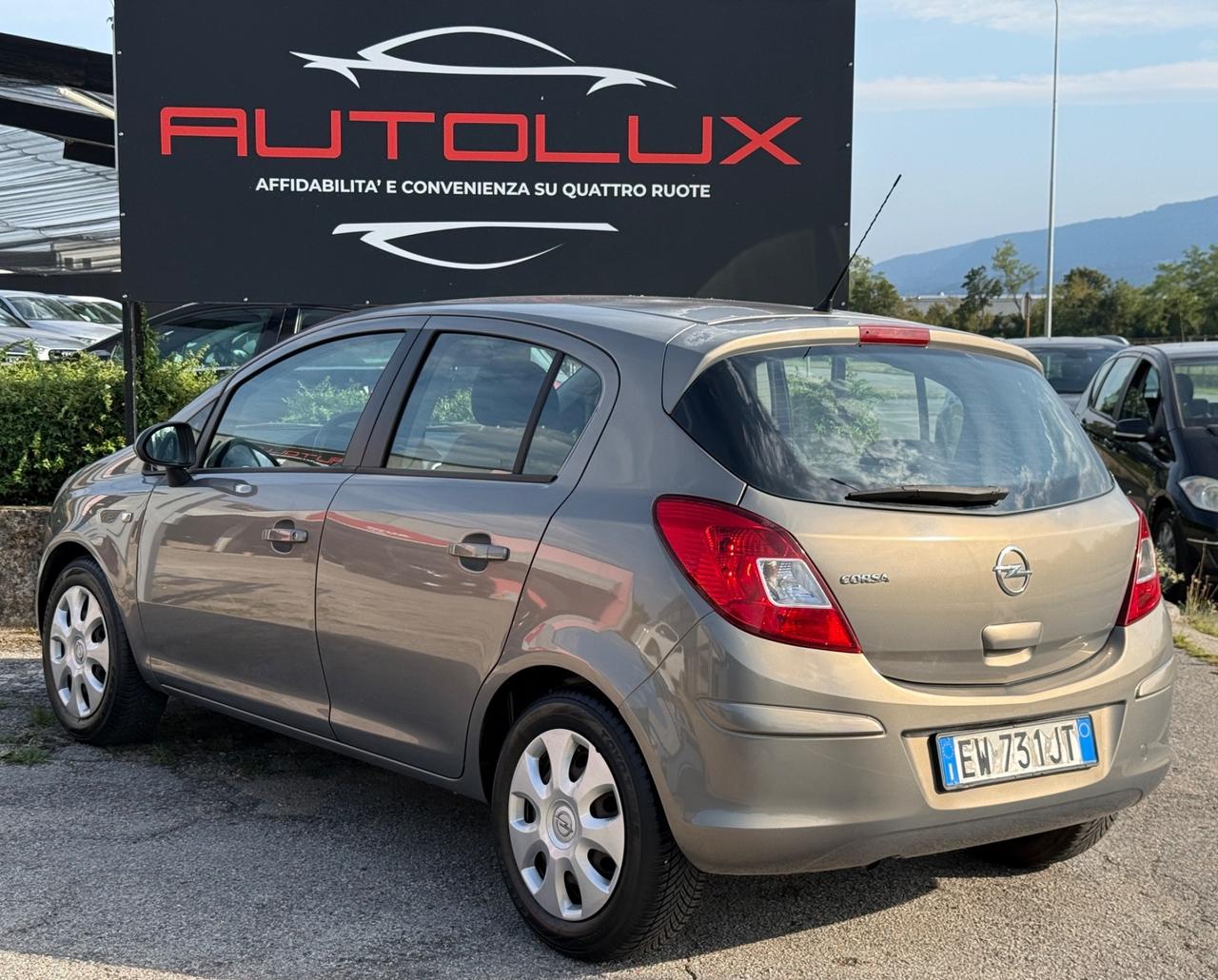 Opel Corsa 1.2 85CV 5 porte GPL-TECH NEOPATENTATI