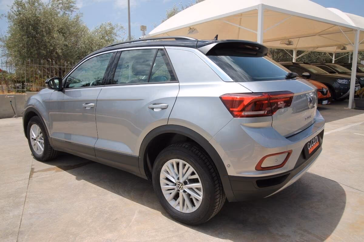 Volkswagen T-Roc 2.0 TDI 150 CV DSG Life26.000km|2025