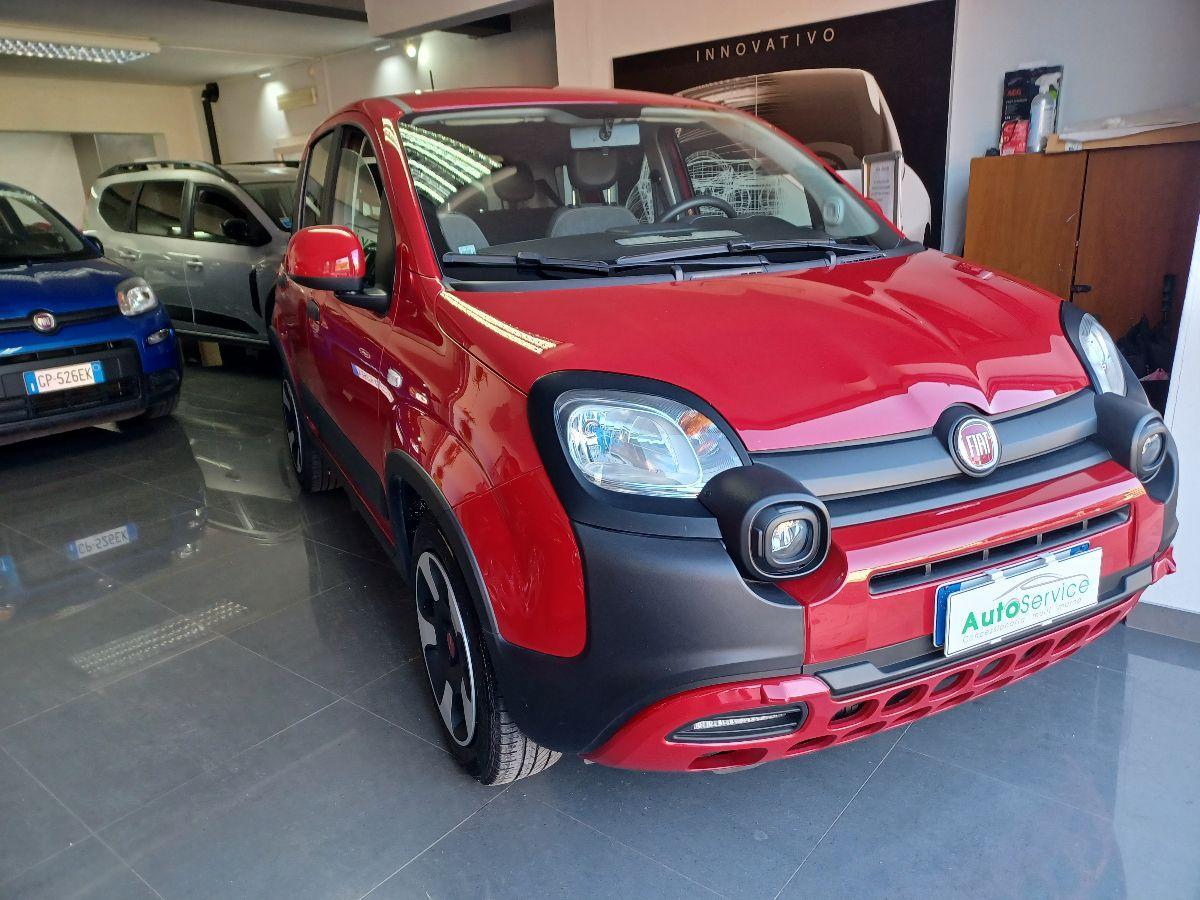 FIAT - Panda - 1.0 FireFly S&S Hybrid City Cross