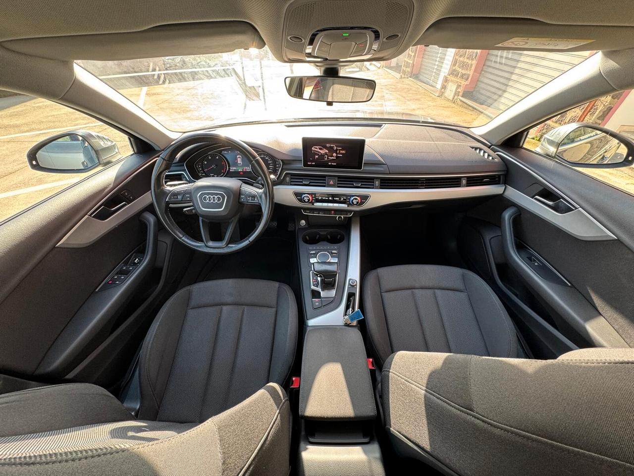 Audi A4 Avant 2.0 TDI 150 CV ultra Business Sport
