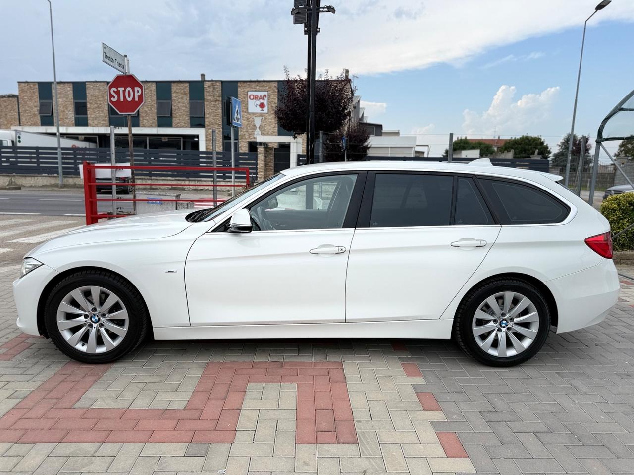 Bmw 318d Touring Modern TAGLIANDI BMW