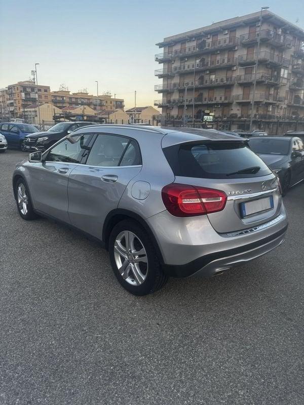 Mercedes-Benz GLA GLA 200 d (cdi) Sport