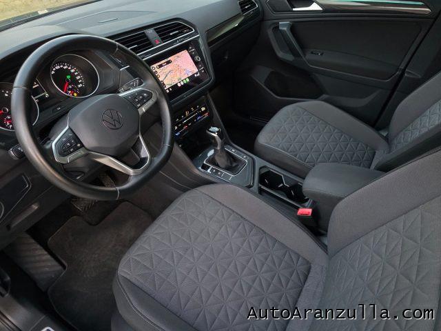 VOLKSWAGEN Tiguan 2.0 TDI 150CV SCR DSG Life - Fari Led