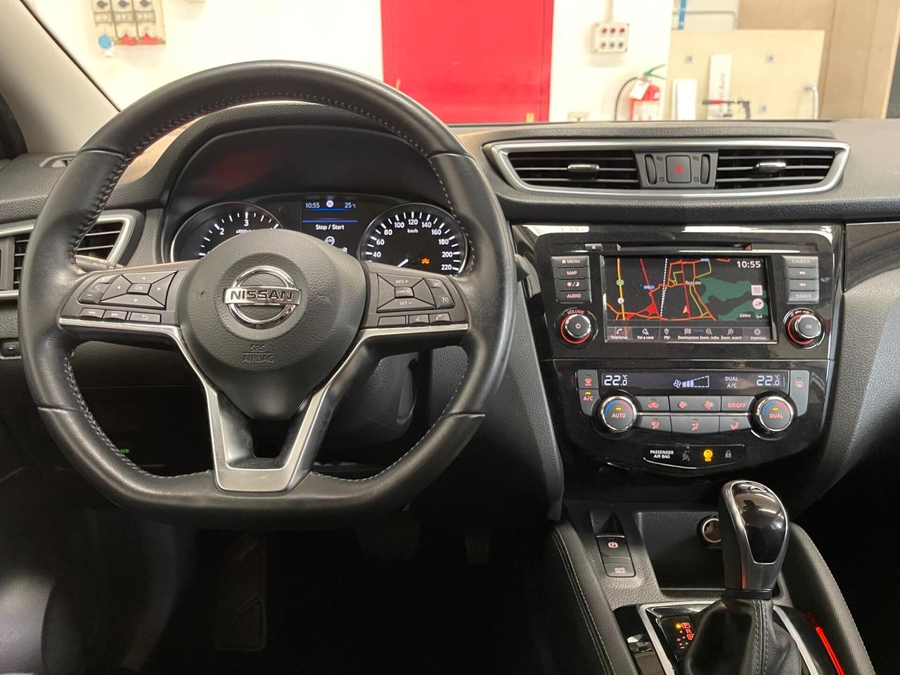 Nissan Qashqai Tekna 1.5 dci 115cv c.auto-Ok Neopaten-LEGGI SOTTO