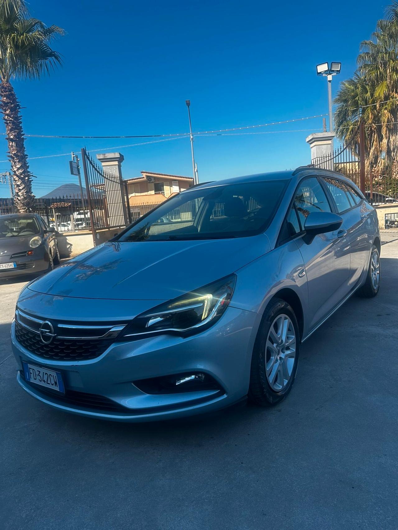 Opel Astra 1.6 CDTi 110CV Start&Stop Sports Tourer Business