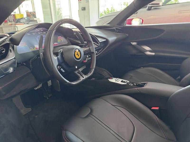 Ferrari SF90 Spider 4.0 Hybrid DCT 4WD Spider