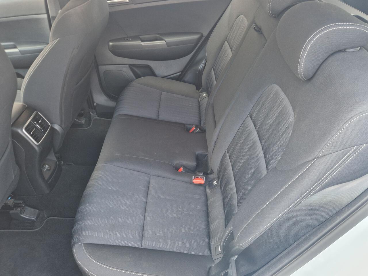 Kia Sportage 1.6 136cv Ibrida/diesel automatica