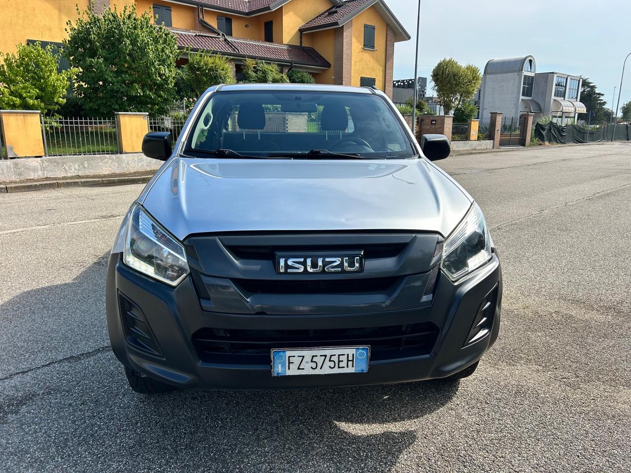 Isuzu D-Max 1.9 Space Cab Satellite 4WD A/C