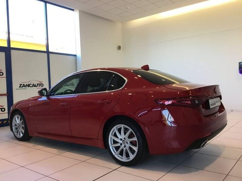 Alfa Romeo Giulia Giulia 2.0 Turbo 200 CV AT8 Ti MY20