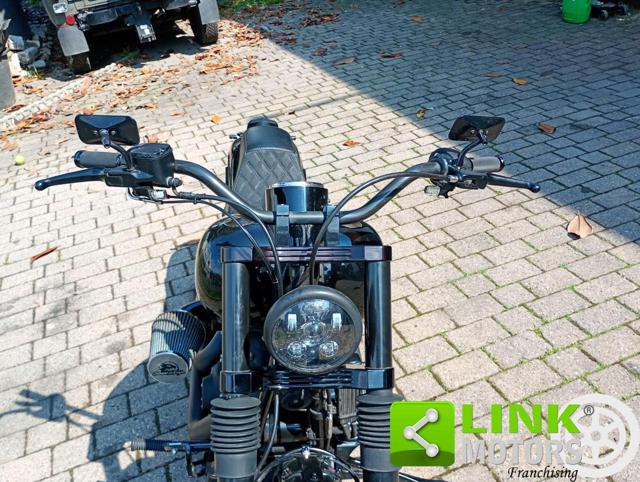 HARLEY-DAVIDSON FXSTB Night Train Special Screamin Eagle