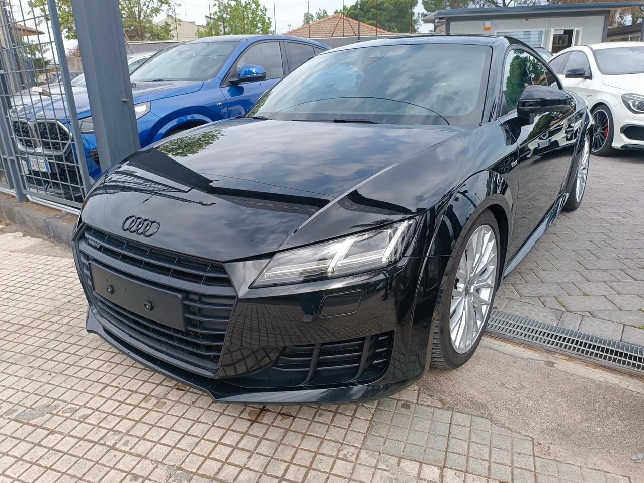 Audi TT Coupé 2.0 TFSI S line