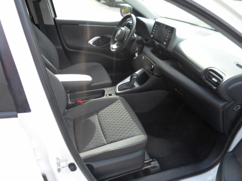 Toyota Yaris 1.5 Hybrid 5 porte Active