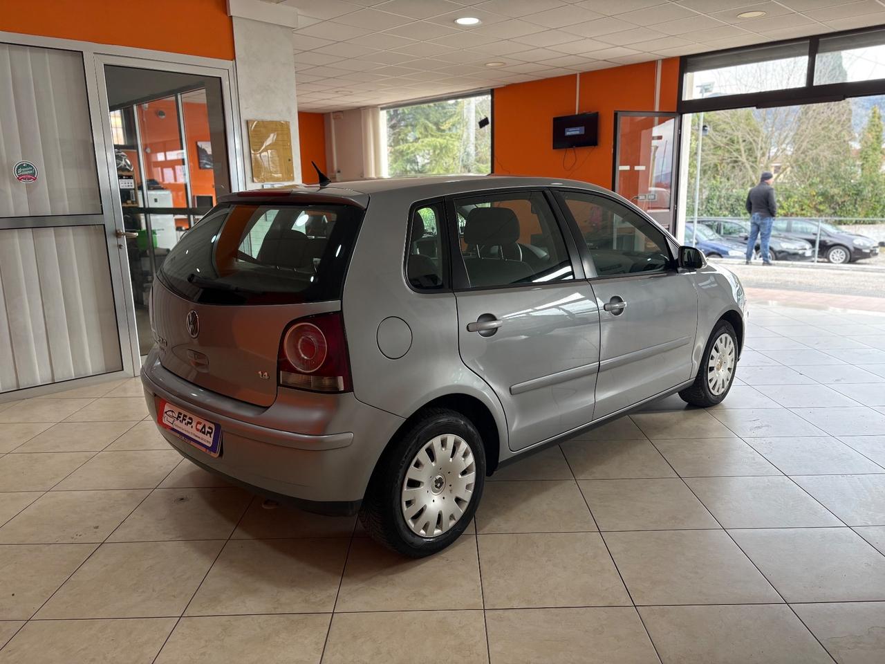 Volkswagen Polo 1.4/80CV 16V 5p. GPL Comfort.