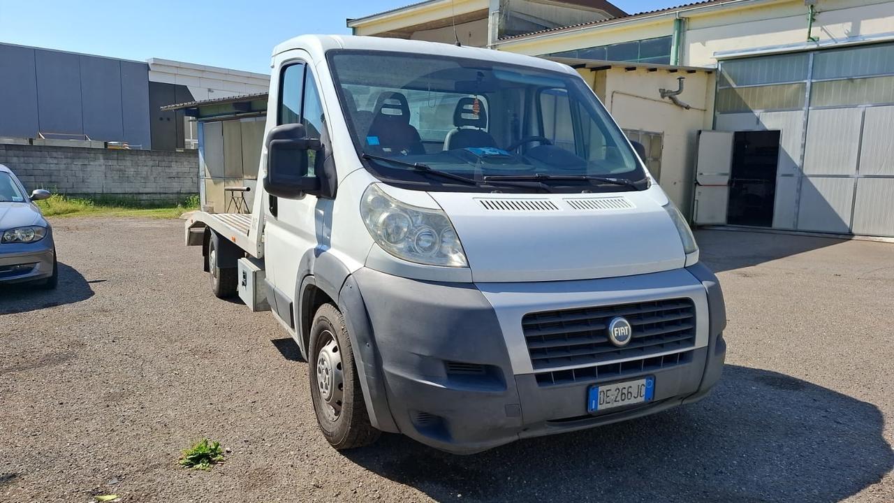Fiat Ducato 35 2.3 MJT CARROATTREZI Patente B