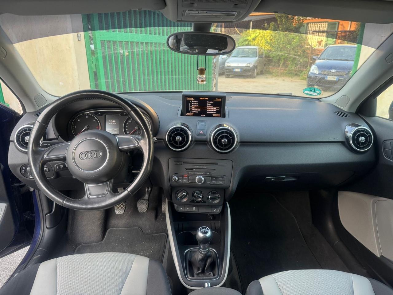 Audi A1 1.6 TDI 105 CV Attraction