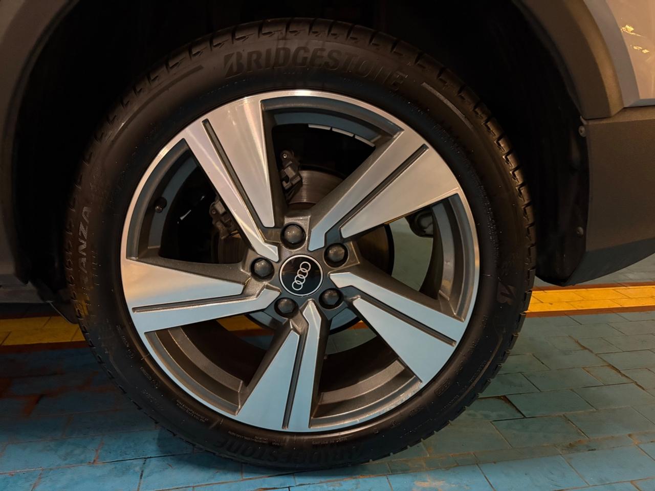 Audi Q2 30 TFSI Admired