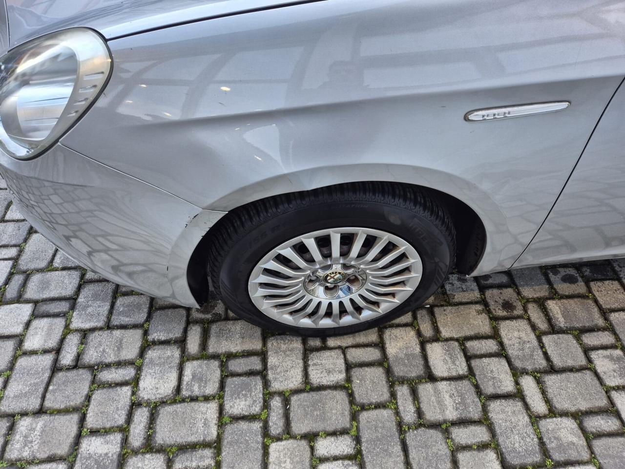 Alfa Romeo Giulietta 1.6 JTDm 105 CV