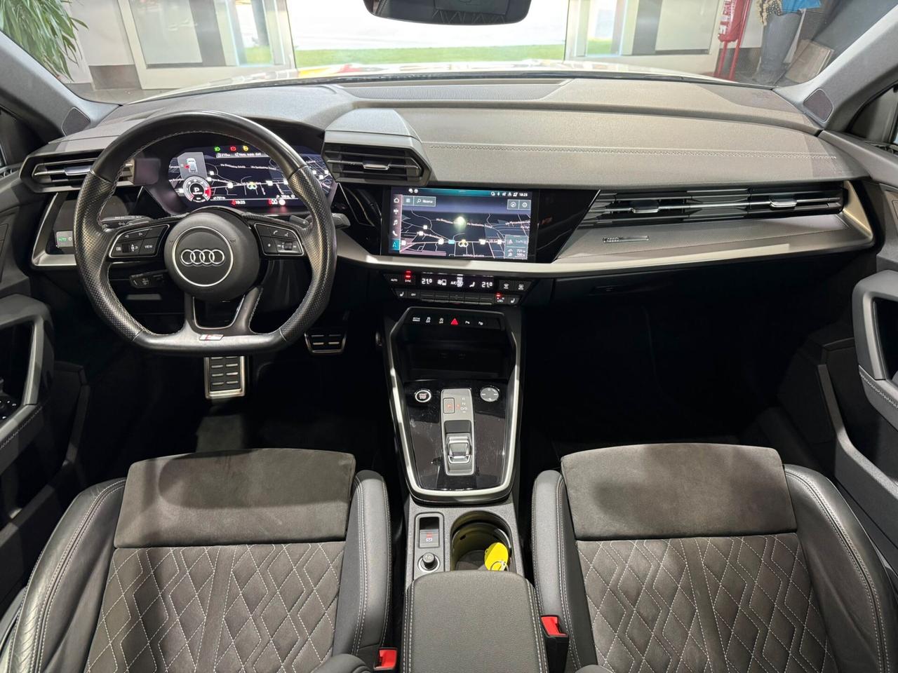 Audi A3 SPB 35 TDI S Tronic S-Line Identity Black