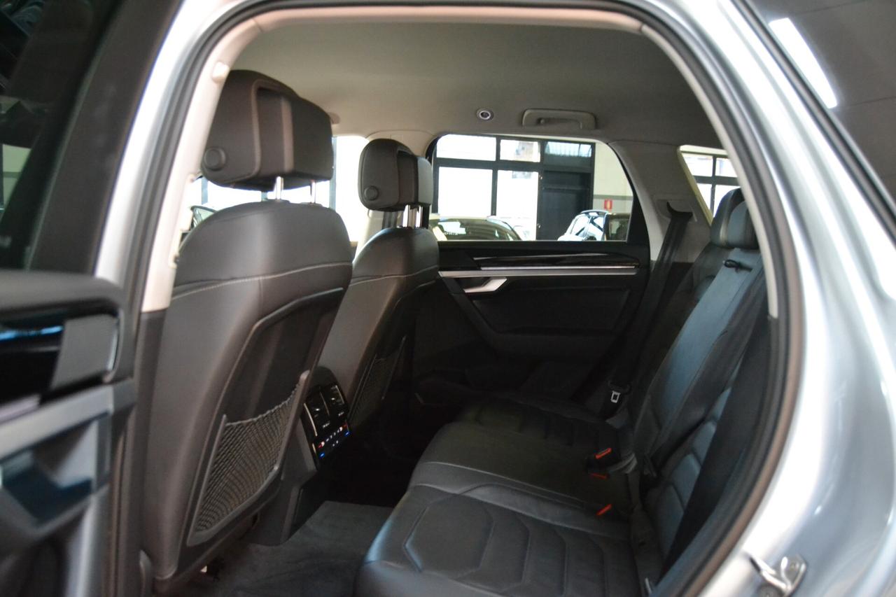 Volkswagen Touareg 3.0 TDI V6 231CV/4x4/NosuperBollo