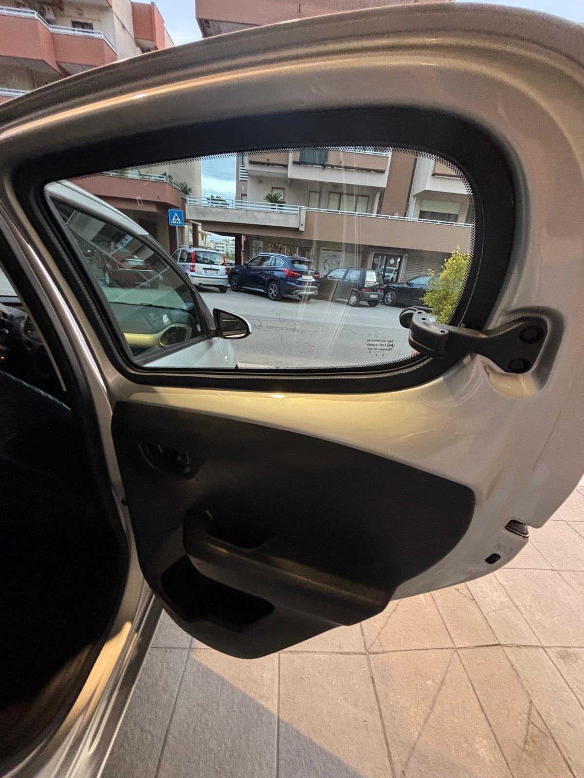 Citroen C1 VTi 68 5 porte Live