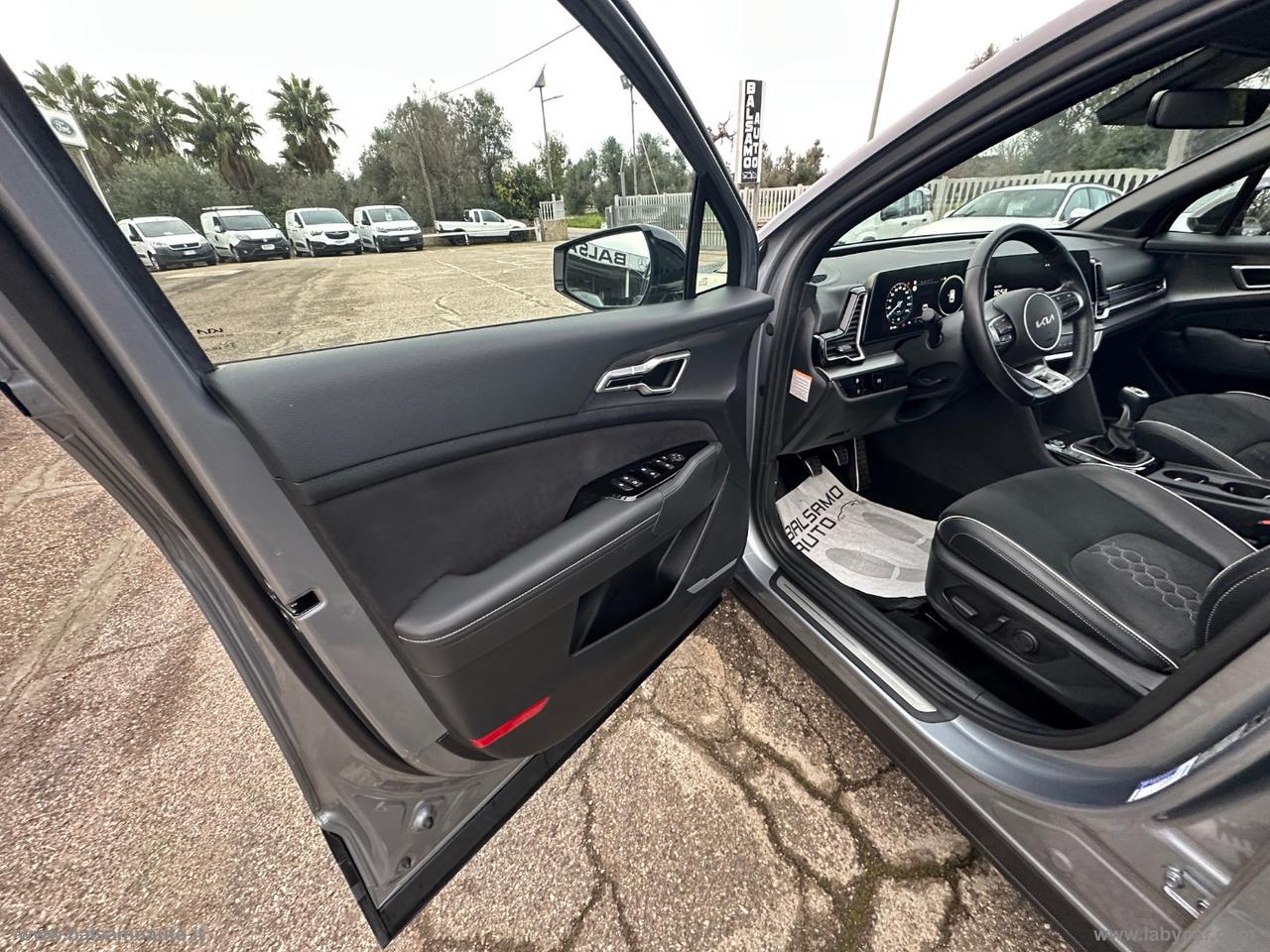 KIA Sportage 1.6 CRDi MHEV GT-line TETTO APRIBILE