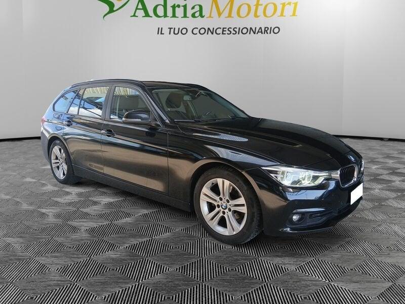 BMW Serie 3 320d Business Advantage Autom.