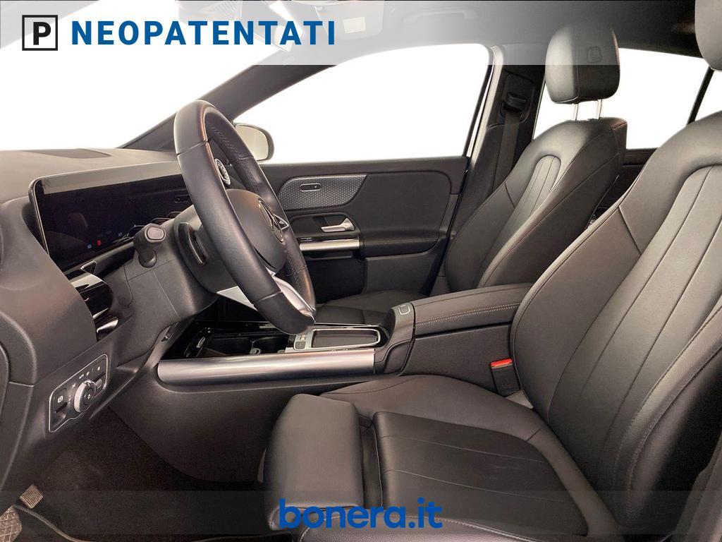 Mercedes GLA 180 180 D Progressive Advanced Plus 8G-DCT
