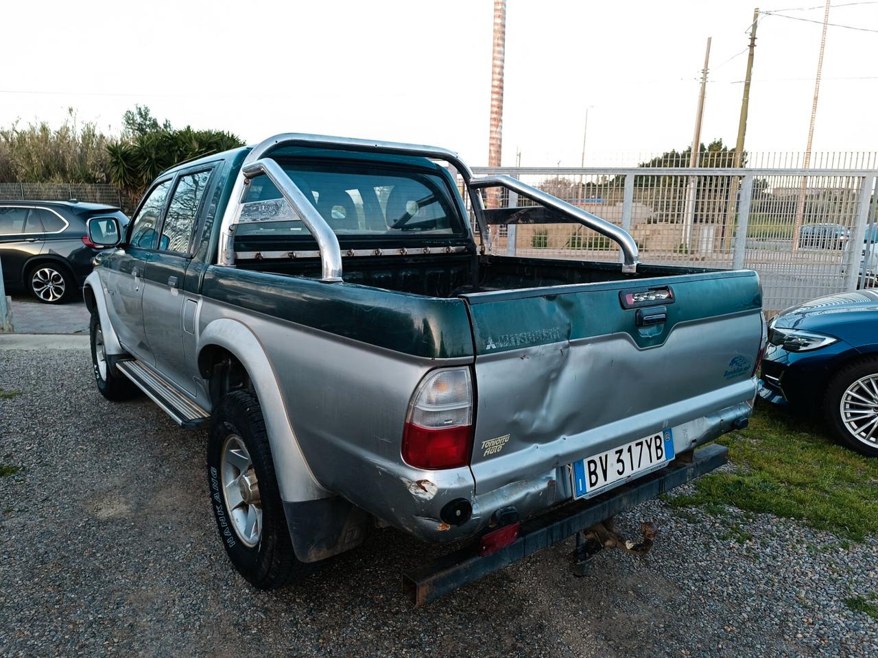 Mitsubishi L200 2.5 TDI 4WD Double Cab Pick-up GLS