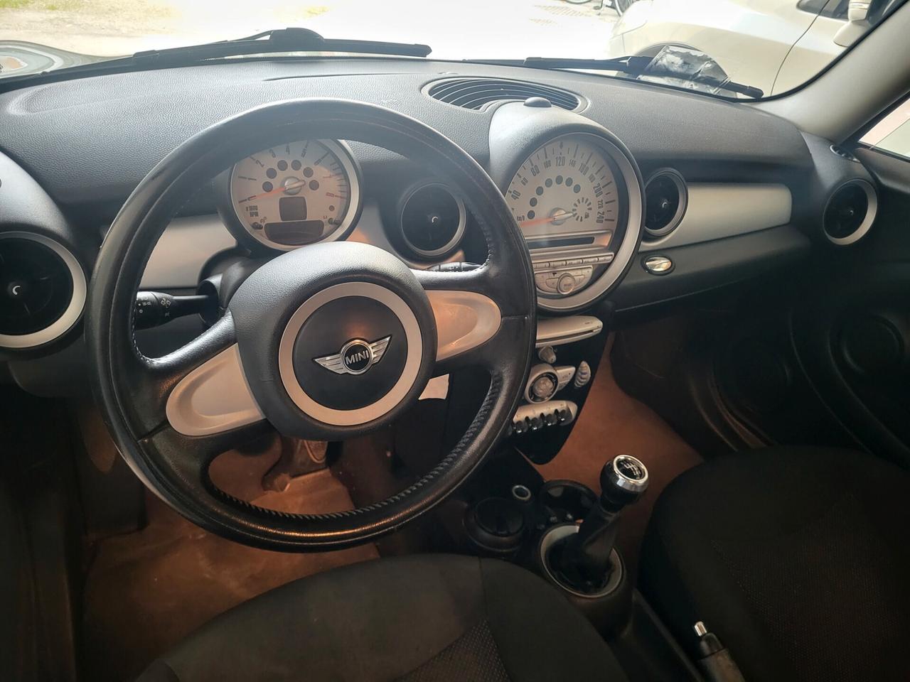 Mini 1.4 16V One Pepper