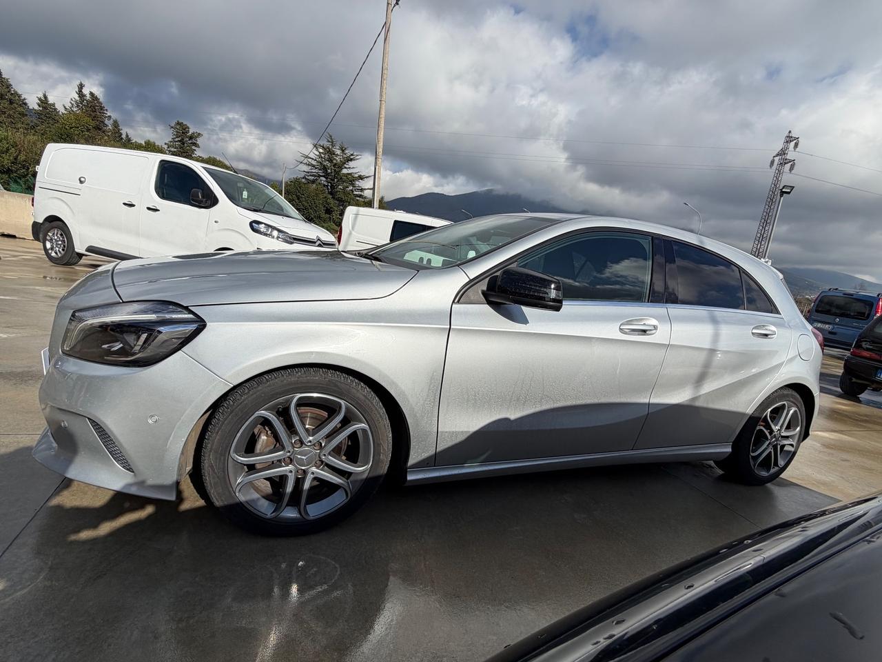 Mercedes-benz A 180 d 110 cv Sport 2016