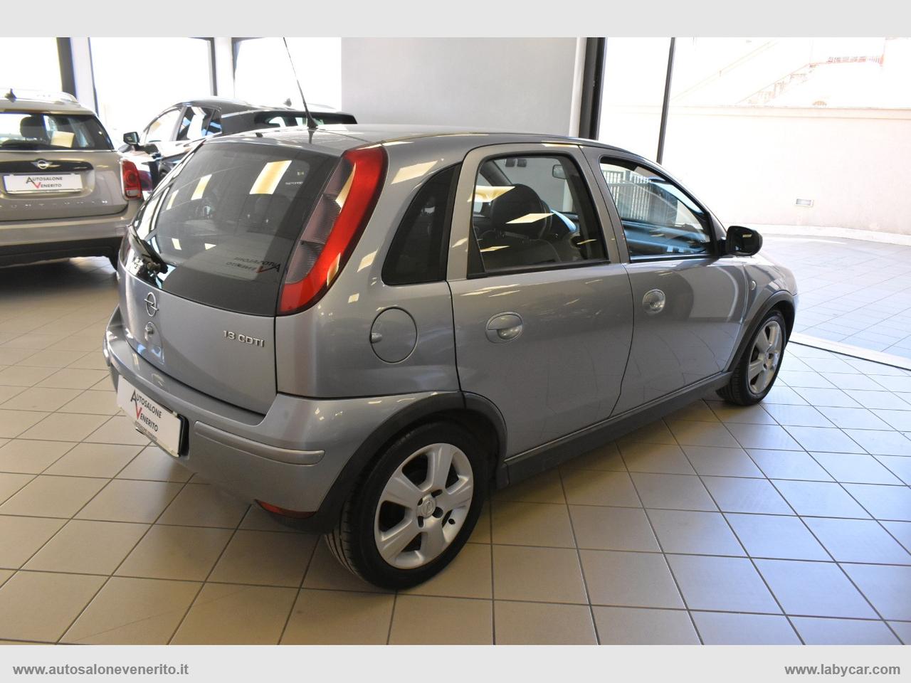 OPEL Corsa 1.3 16V CDTI 5p. Sport