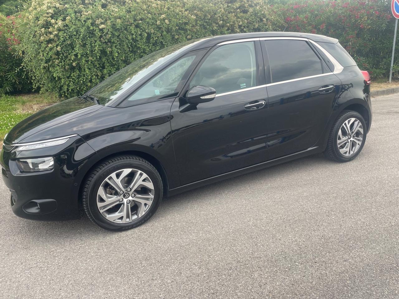 Citroen C4 Picasso 1.6 e-HDi 2014 retro camera ful