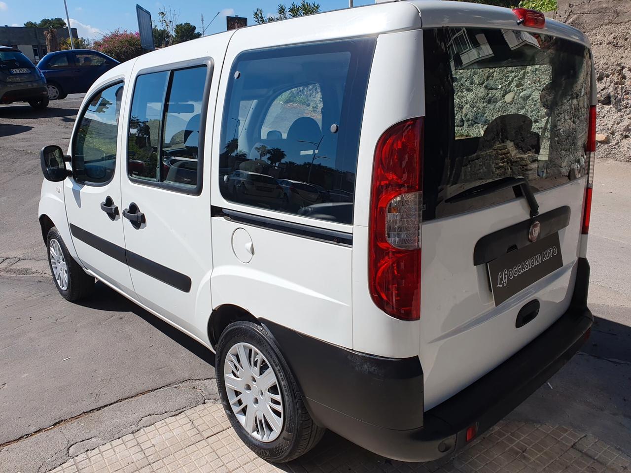 Fiat Doblò 1.3 Multijet 16V 7 posti autovettura introvabile