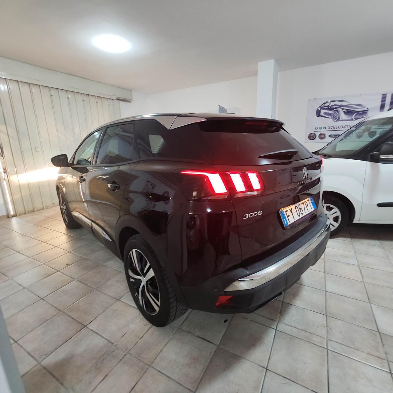 Peugeot 3008 BlueHDi 130 S&S EAT8 Allure