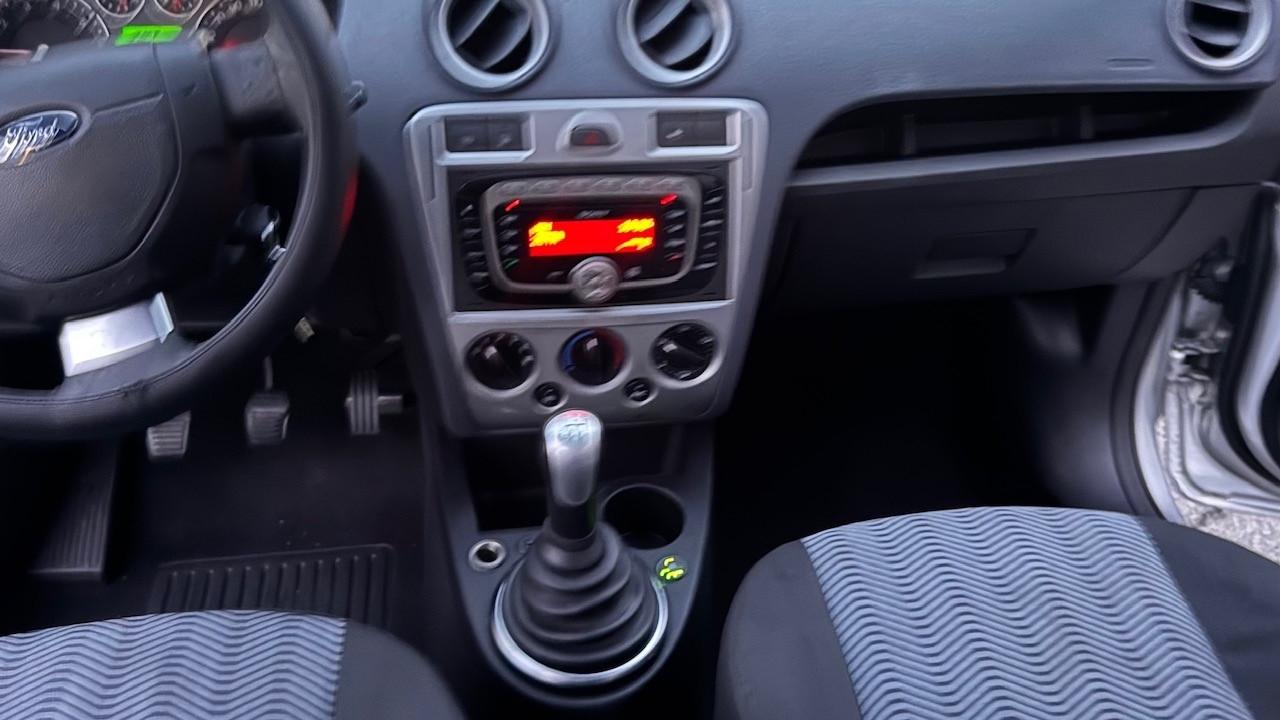 Ford Fusion UAV 1.4 16V 5p. Bz.- GPL